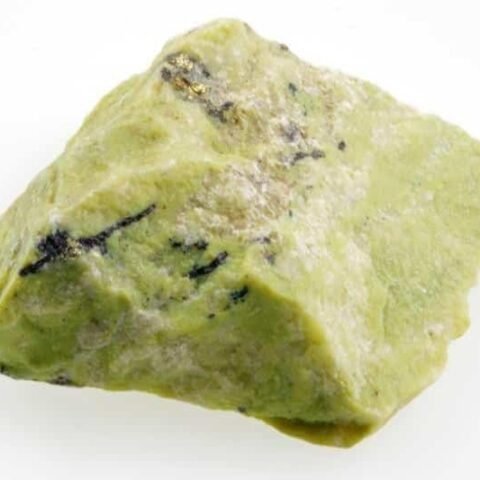 Natural Rought Raw Crystal Stones for Meditation, Healing, Feng Shui, Chakra Healing, Decor and Manifesting Abundance - 100 Grams (Natural Serpentine)