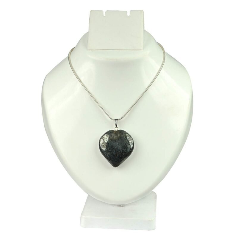 Natural Healing Stone Pendant Heart Shape Crystal Stone Pendant / Locket with Metal Chain for Healing and Meditation Size 25-30 mm Approx. (Hematite)