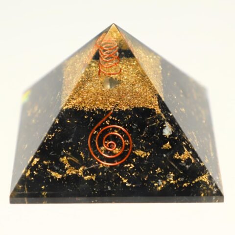 Natural Black Tourmaline Orgone Pyramid Vastu for Home Study Table Office Desk Reiki Feng Shui Reiki Symbol Crystal Showpieces for Home Decor Education Gifts