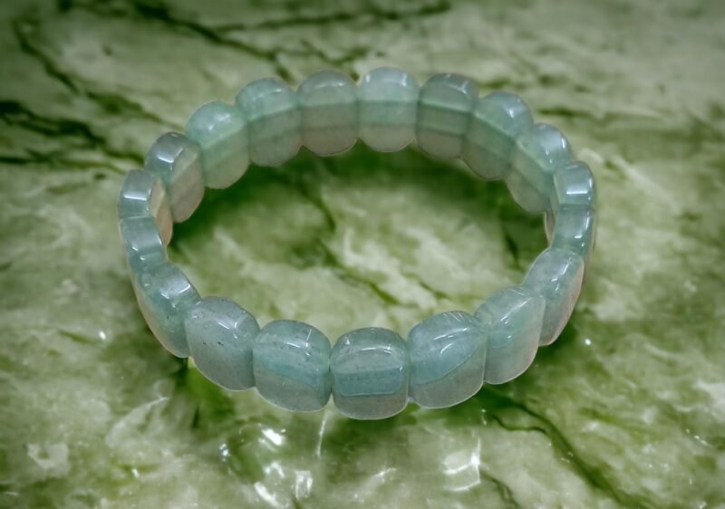 Divinity Crystals Pure Green Aventurine Flat Faceted Certified 10 mm Unisex Bracelet for Abundance, Prosperity, Self Love, Wealth and Protection