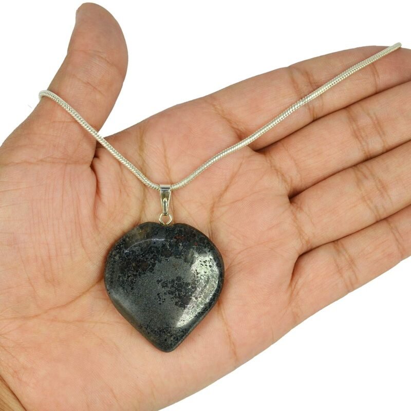 Natural Healing Stone Pendant Heart Shape Crystal Stone Pendant / Locket with Metal Chain for Healing and Meditation Size 25-30 mm Approx. (Hematite)