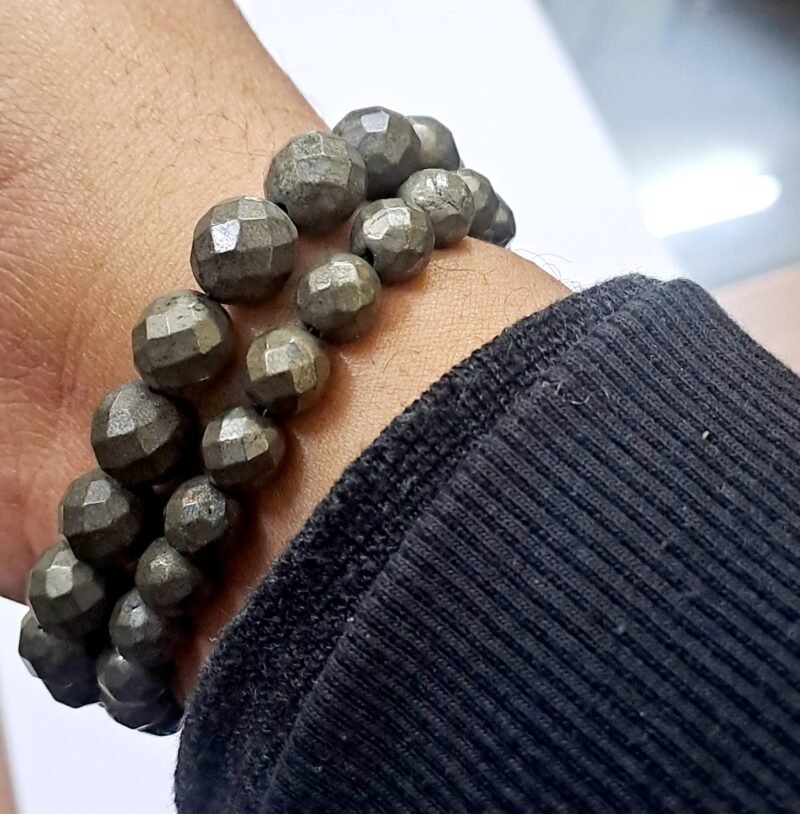 Pyrite Stone Original Certified Stone Diamond Cut 8 mm Unisex Faceted Strechable Band Bracelet for Wealth Prosperity Good Luck and Success