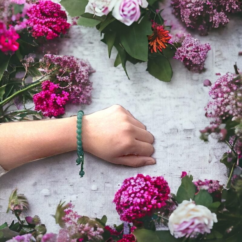 Premium Green Aventurine Semi Precious Gemstone Bracelet Lab-Certified 8mm Adjustable Thread Unisex Crystal Bracelet for Yoga, Meditation & Healing