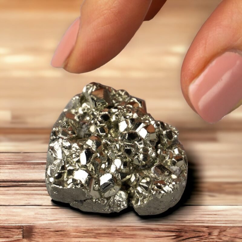 Divine Spirituals Peruvian Natural Pyrite Stone Original Cluster Geode Stone - Natural Energised Golden Pyrite Stone for Healing, Meditation, Willpower, Money Manifestation and Business Success