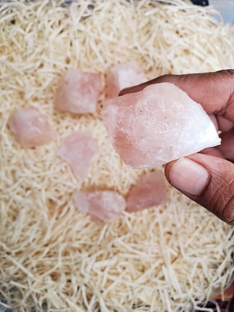 Divine Natural Rose Quartz Raw Rough Stones. Weight : 100 to 150 Grams Approx. | Pack of 1 to 4 Beautiful Natural Raw Stones depending on Raw Crystal Stone Size | Hand Picked and Cleaned