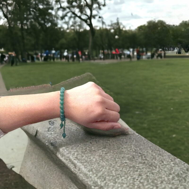 Natural Green Aventurine Lab-Certified AAA Grade Premium Unisex 8mm Crystal Adjustable Thread Bracelet For Yoga, Meditation & Healing