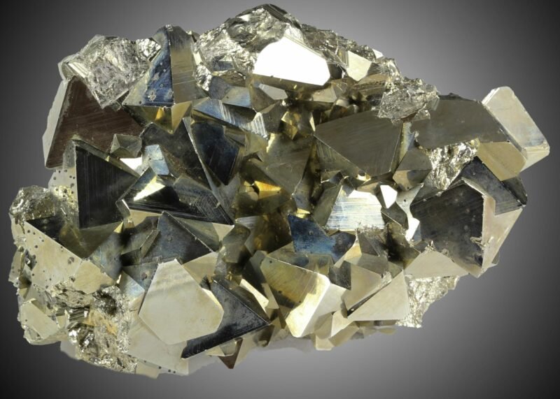 Divine Spirituals Lab Certified AAA Grade Peru Pyrite Orignal Stone Cluster Geodes for Willpower Success Wealth and Abundance (66 Grams)