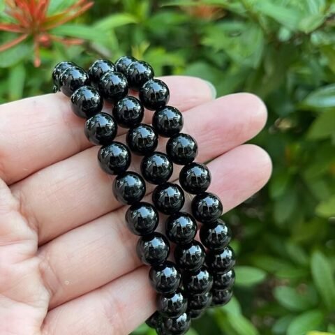 Divine Spirituals Men and Women Certified Natural Crystal Stone Bracelet 8 mm Gem Stone Bracelet for Reiki Healing & Crystal Healing.(Black Onyx Bracelet) Chakra Healing Bracelets Abundance Stones 2