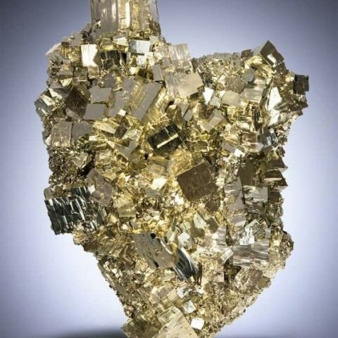 Divine Spirituals Golden Peru Pyrite Stone Original Cluster – Natural Iron Pyrite Rock Reiki Crystal for Increased Willpower and Manifestation Stone (74 Grams) Cubical Pyrite Clusters Abundance Stones 2
