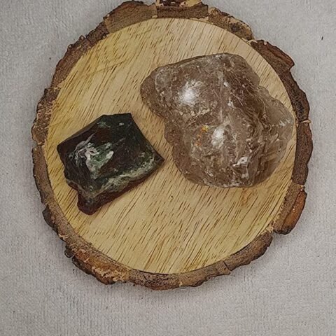 Divine Spirituals Blood Stone and Smoky Quartz AAA Grade Raw Natural Crystal Combo with Wooden Natural Bark Coaster for Healing, Meditation and Manifestation Natural Healing Crystals Abundance Stones