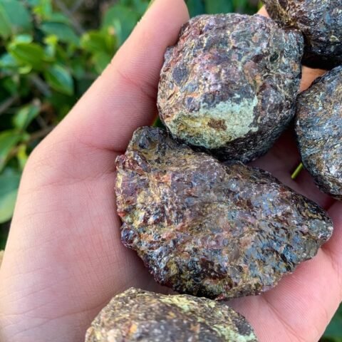 Divine Spirituals Natural Garnet Raw Rough Stones. Weight : 100 To 150 Grams Approx.|Pack Of 1 To 4 Beautiful Natural Raw Stones|Hand Picked And Cleaned Natural Healing Crystals Abundance Stones 2