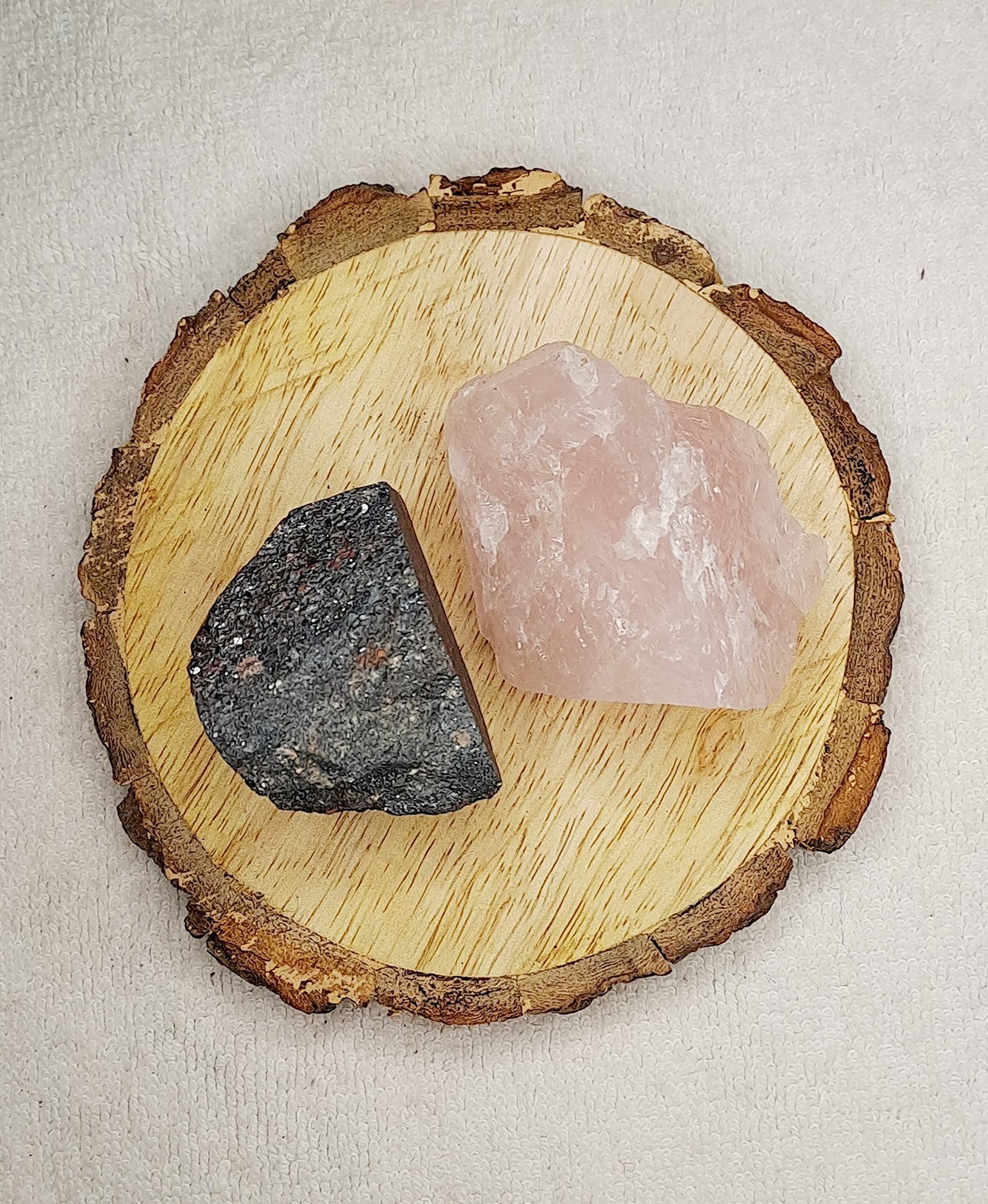 Divine Spirituals Hematite and Rose Quartz AAA Grade Raw Natural Crystal Combo with Wooden Natural Bark Coaster for Healing, Meditation and Manifestation Natural Healing Crystals Abundance Stones 3 Divine Spirituals Hematite and Rose Quartz AAA Grade Raw Natural Crystal Combo with Wooden Natural Bark Coaster for Healing, Meditation and Manifestation Natural Healing Crystals Abundance Stones 3