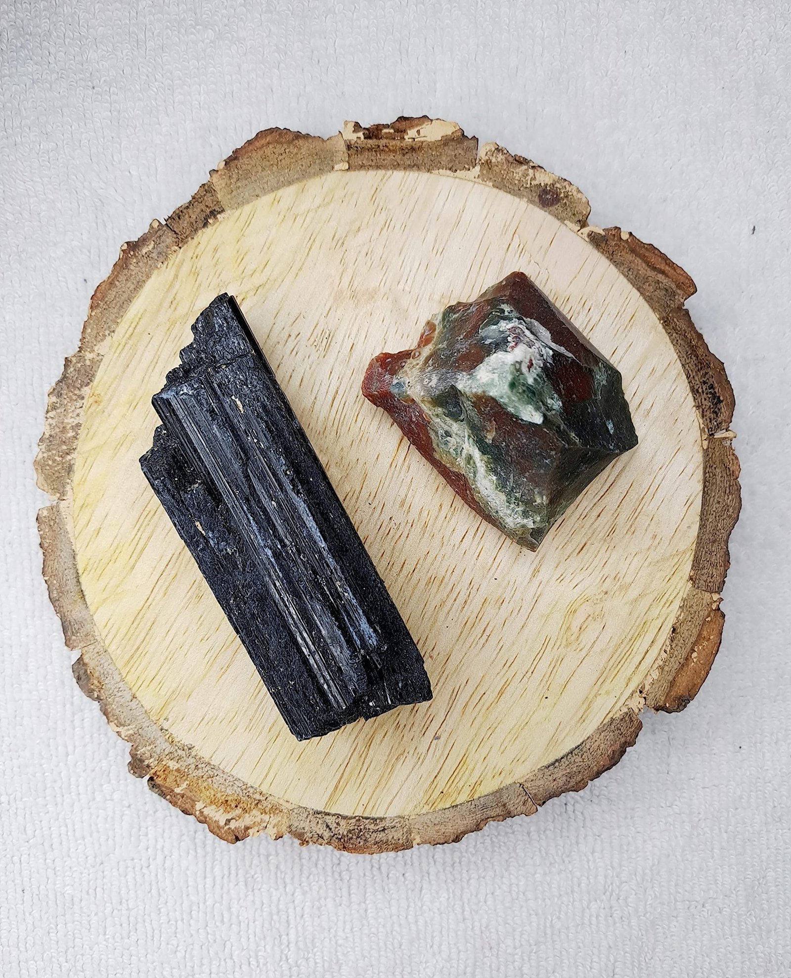Divine Spirituals Black Tourmaline and Blood Stone AAA Grade Raw Natural Crystal Combo with Wooden Natural Bark Coaster for Healing, Meditation and Manifestation Natural Healing Crystals Abundance Stones 3 Divine Spirituals Black Tourmaline and Blood Stone AAA Grade Raw Natural Crystal Combo with Wooden Natural Bark Coaster for Healing, Meditation and Manifestation Natural Healing Crystals Abundance Stones 3